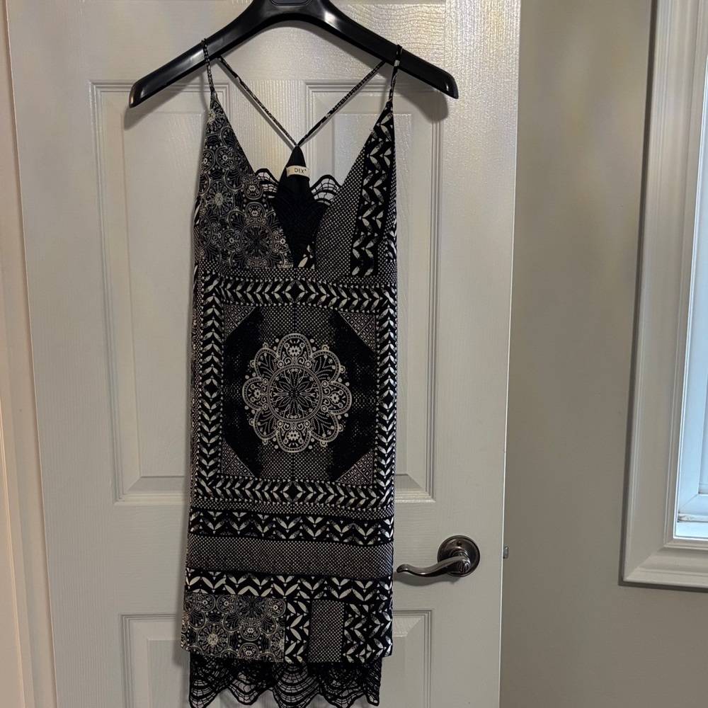 Gorgeous Dex Black and White Geometric Dress